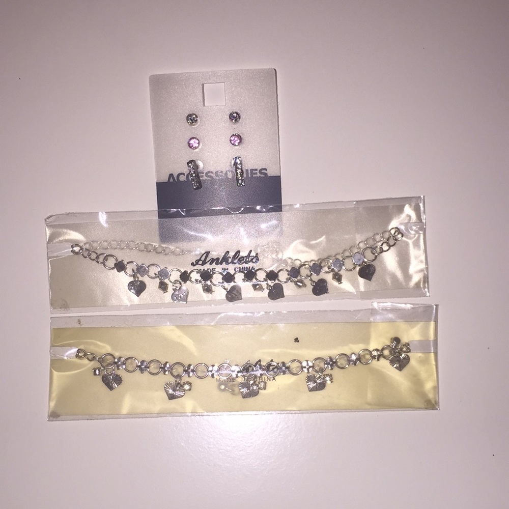 Bundle!!! 3 Pairs of Earrings & 2 Ankle Bracelets